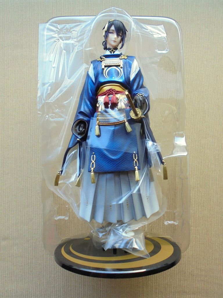 開箱】刀剣乱舞（刀劍亂舞） 三日月宗近GSC 1/8（圖多殺貓請小心